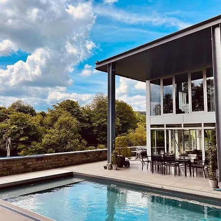 The White House Βίλα