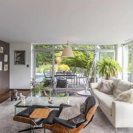 The White House Вилла